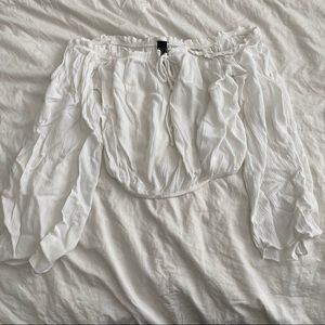 Cute long sleeve Windsor top